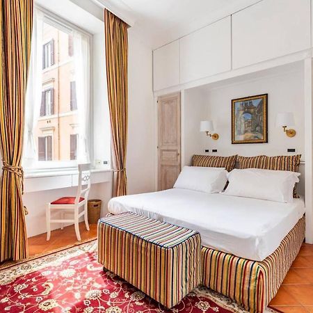 Hotel Fori Imperiali Luxe Mansion Roma Exterior foto