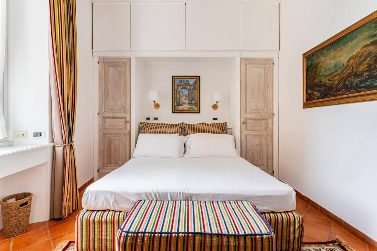 Hotel Fori Imperiali Luxe Mansion Roma Exterior foto