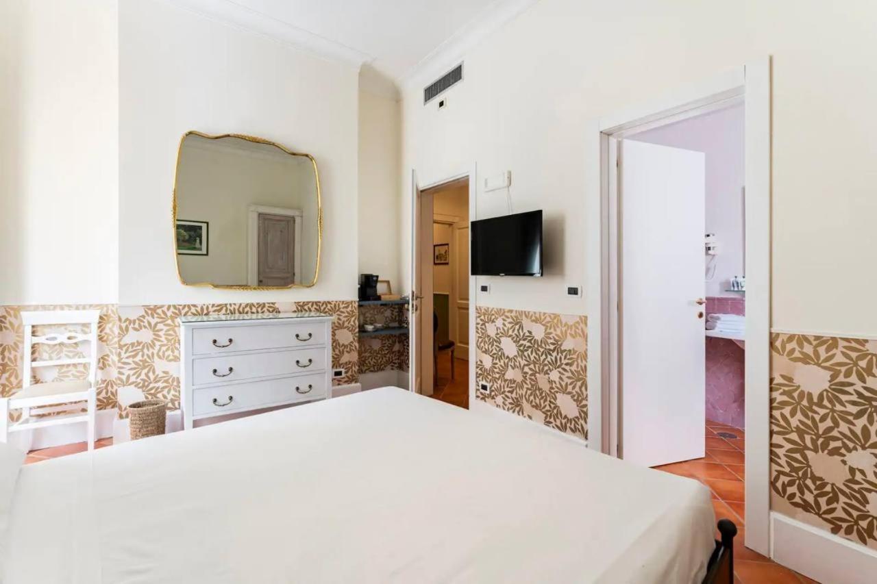 Hotel Fori Imperiali Luxe Mansion Roma Exterior foto